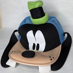 Disney Goofy Adult Mesh Cap